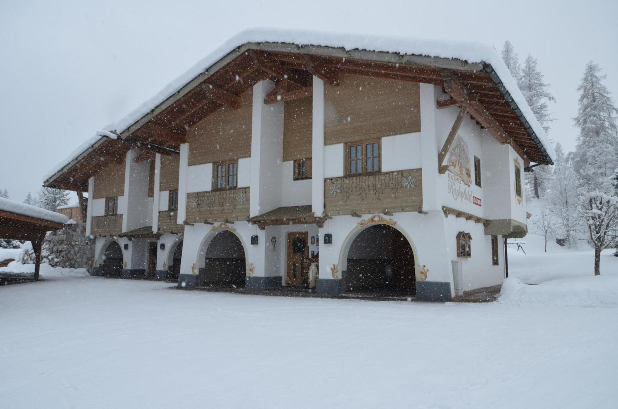 Апартаменты Ferienhaus Kirchplatzl Лойташ Экстерьер фото